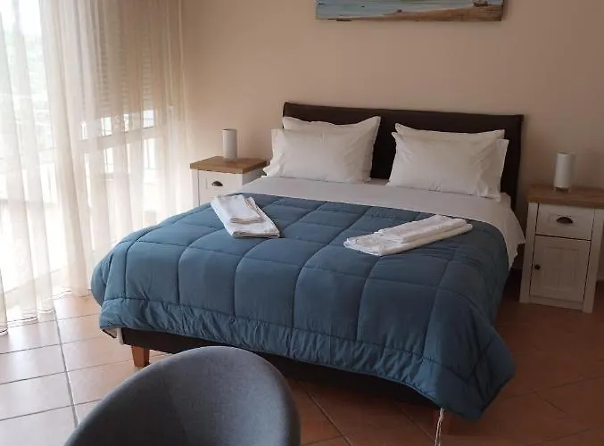 View 2 Hébergement de vacances *