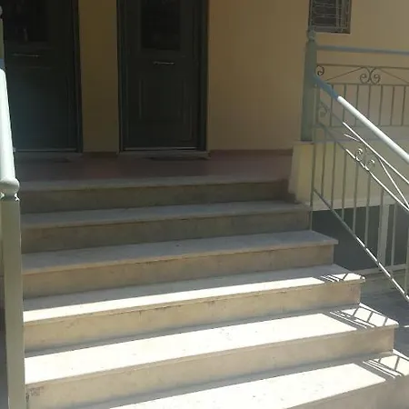 View 2 Tatil Evi Katakolo